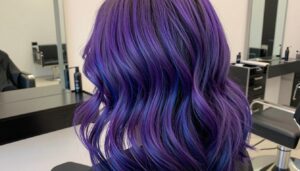 Haartönung Violettblau